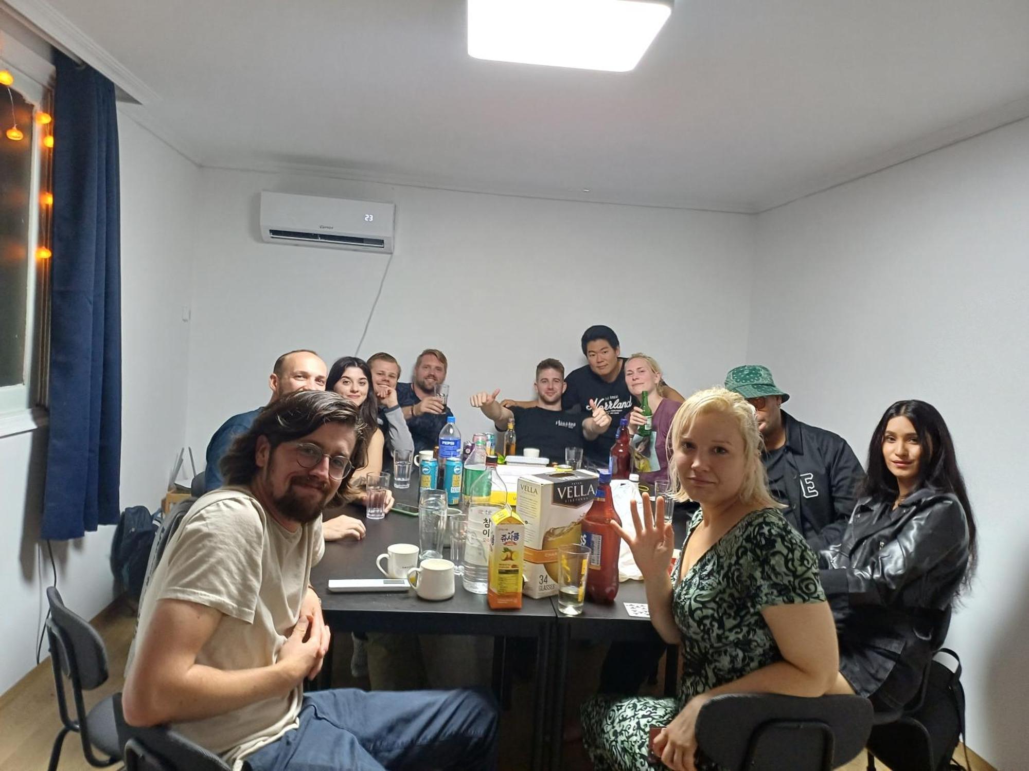 Ocean'S Guesthouse - Foreigners Only Seul Zewnętrze zdjęcie